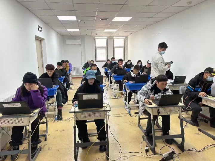 金芝滑雪课程介绍